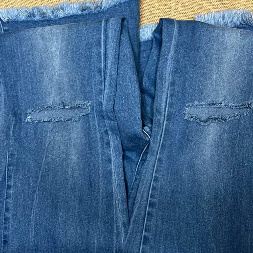 Bellbottom Jeans - Picture 4 of 11